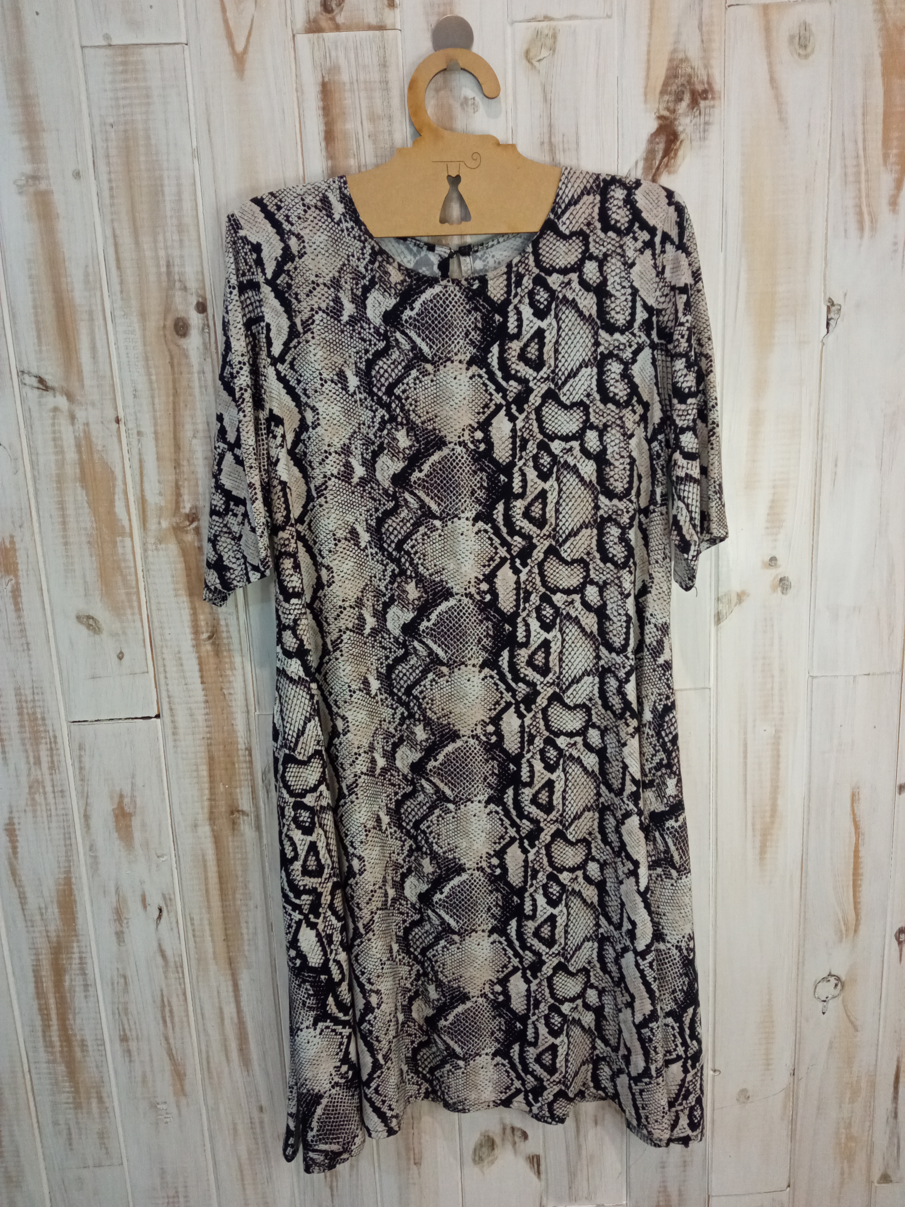 VESTIDO ANIMAL PRINT