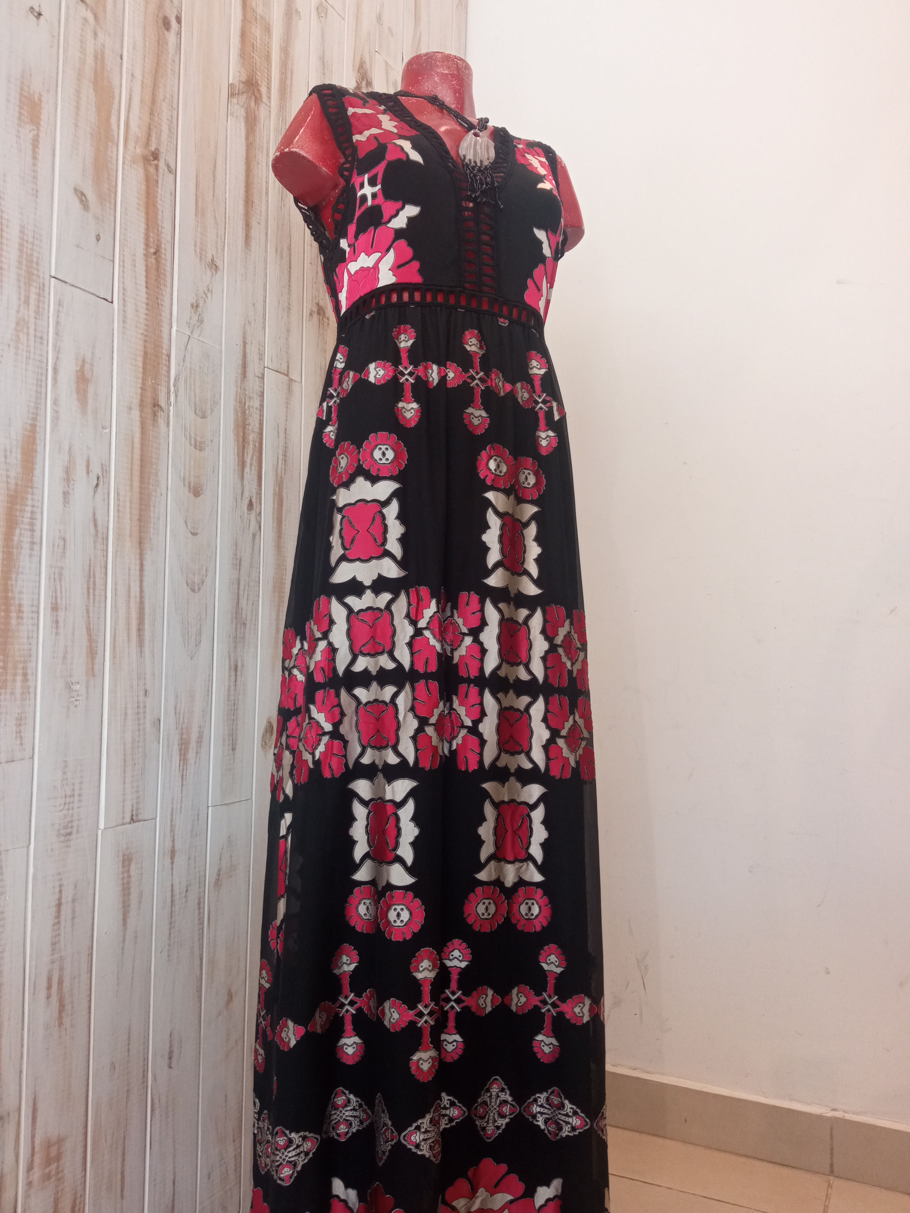 VESTIDO ROJO Y NEGRO RAPSODIA